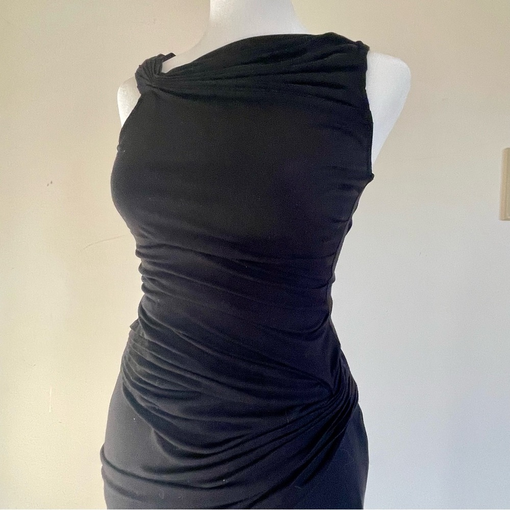 Max Studio: Sheath dress with ruched detailing